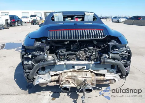 2017 Porsche 911 Carrera S z USA, uszkodzony, nr VIN WP0CB2A91HS154877